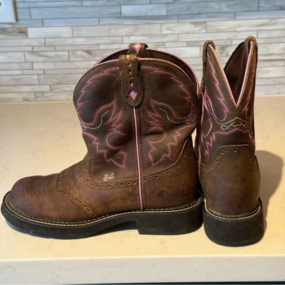 Justin Gypsy Brown Leather Embroidered Pull On Western Boot Size 8.5 B  L9903 - Picture 4 of 12